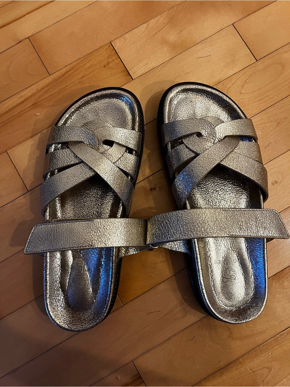 Metallic Women’s Slide Sandals
